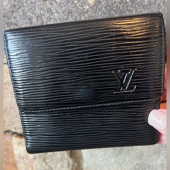 Louis Vuitton Black Epi Leather Trifold Wallet - Picture 1 of 16